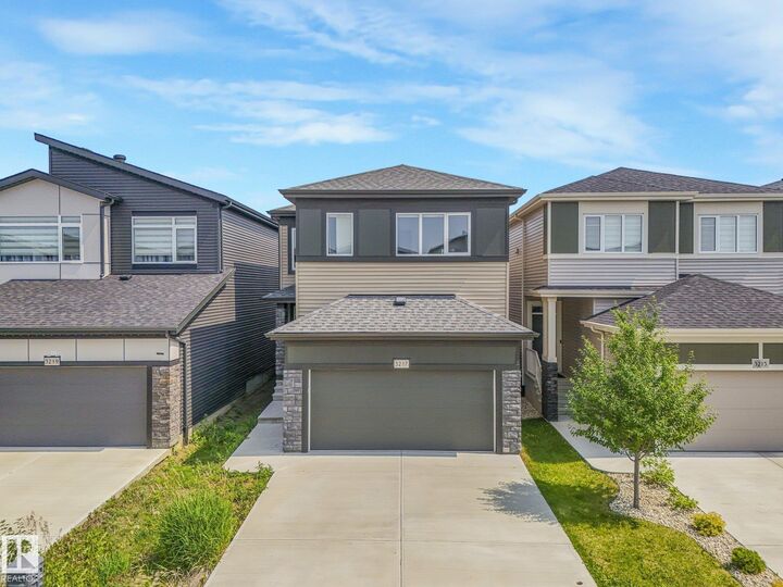 Property Photo:  3217 Kulay Way SW  AB T6W 2J7 