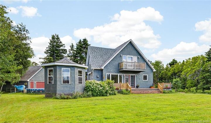 Property Photo:  51 Allee Des Arts  NB E4N 1R1 