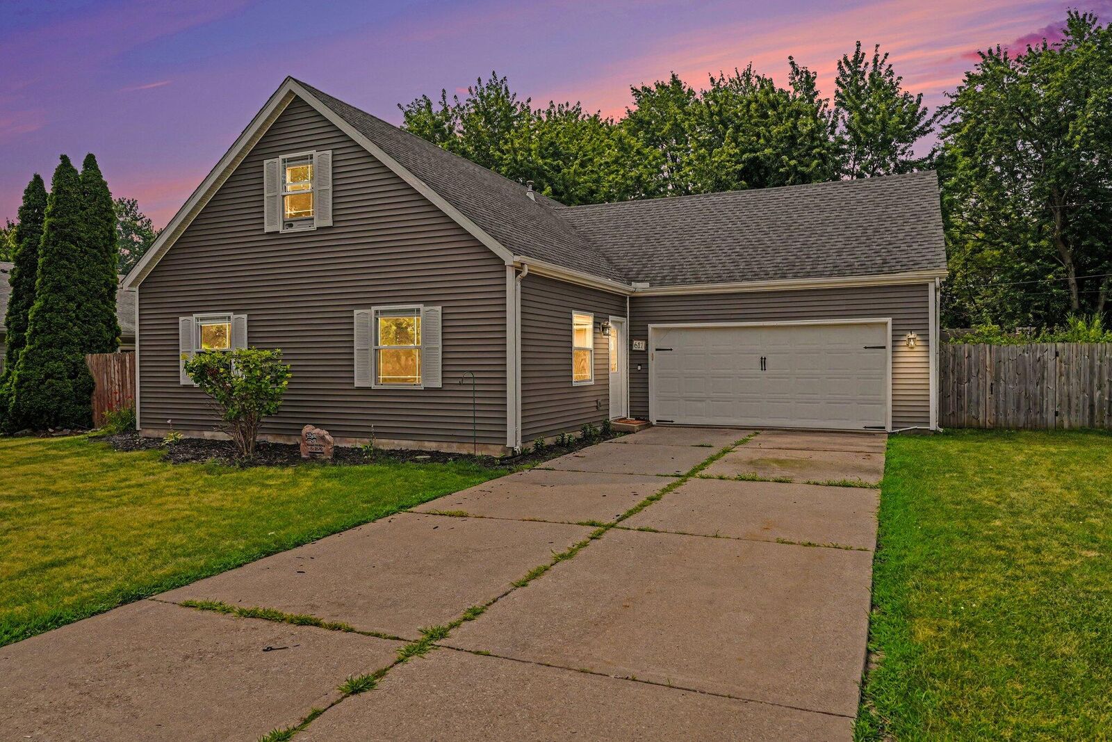 Property Photo:  617 Seminole Drive  IN 46356 