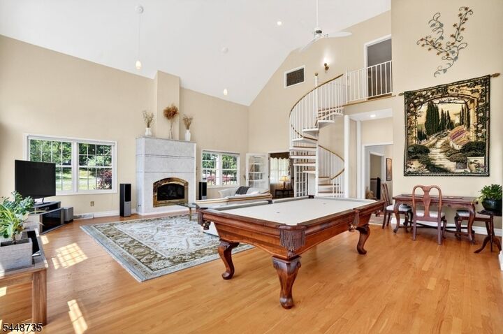 Property Photo: 905 Kip Ln NJ 08853