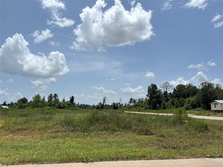 Property Photo:  121 Road 5888  TX 77327 
