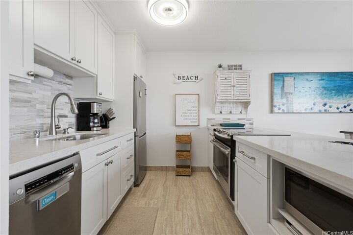 Property Photo: 84-664 Ala Mahiku Street 195B HI 96792
