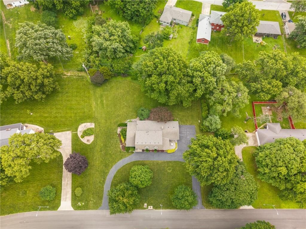 Property Photo: 4915 N Kansas Avenue MO 64119
