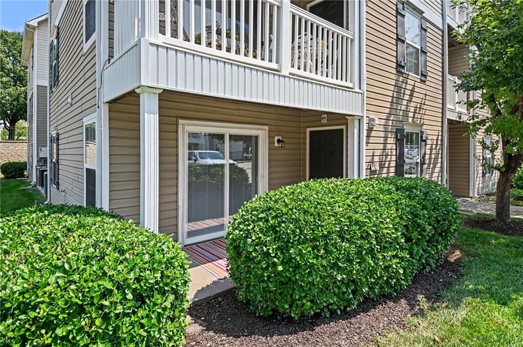 Property Photo:  5500 NE 80th Terrace 1A  MO 64119 