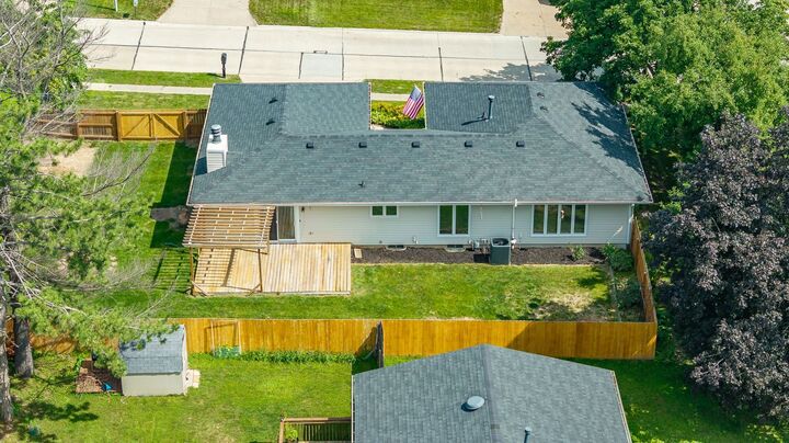 Property Photo: 8002 Alpine Drive IA 50322