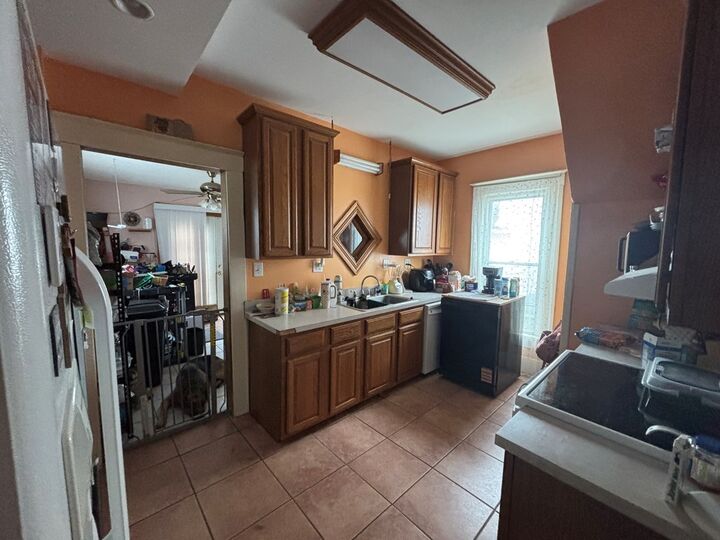 Property Photo:  230 Pleasant St  OH 44805 