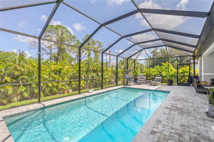 Property Photo: 2395 Ribble Street FL 34291
