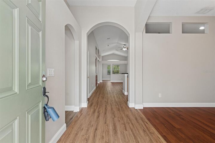 Property Photo:  3526 Morgans Bluff Court  FL 34639 