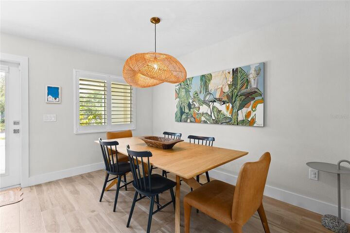 Property Photo: 801 Edgemere Lane FL 34242