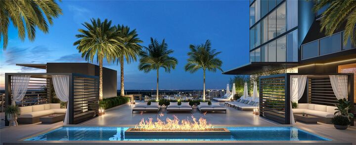 Property Photo:  1101 E Jackson Street 2818  FL 33602 