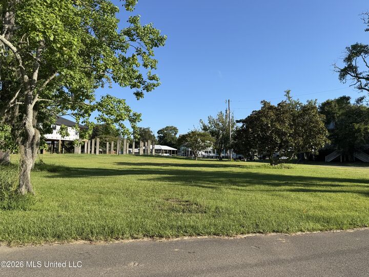 Property Photo:  10058 E Shorecrest Road  MS 39532 