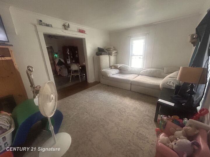 Property Photo: 1539 Maine Street MI 48602