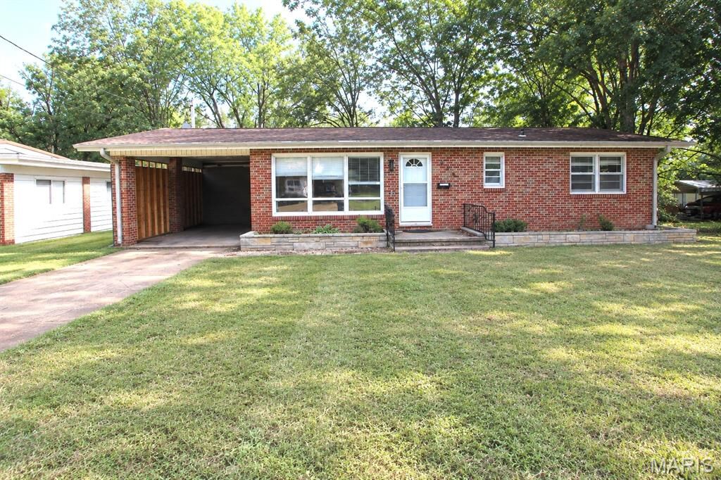 Property Photo: 408 7th Street MO 63640