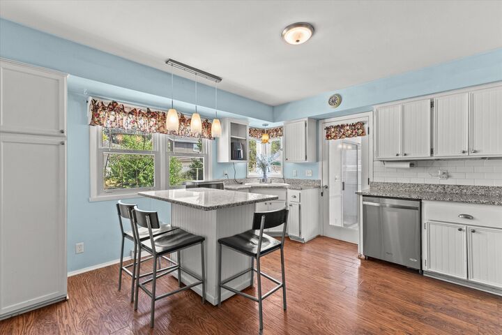 Property Photo: 4002 S 91st Pl WI 53228