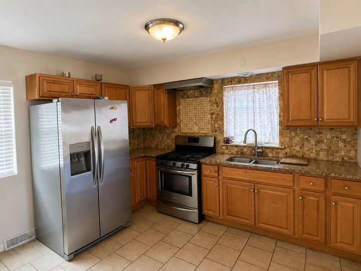 Property Photo:  8124 S Wabash Avenue  IL 60619 