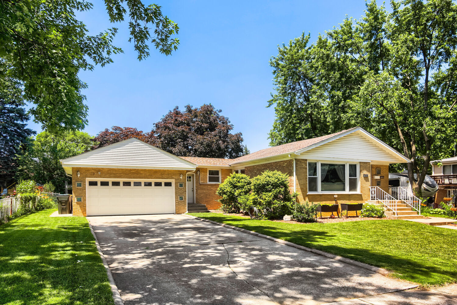 Property Photo:  10636 Mason Avenue  IL 60415 