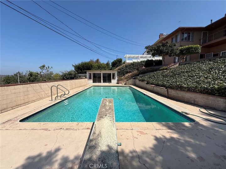Property Photo:  5129 Brea Crest  CA 90043 