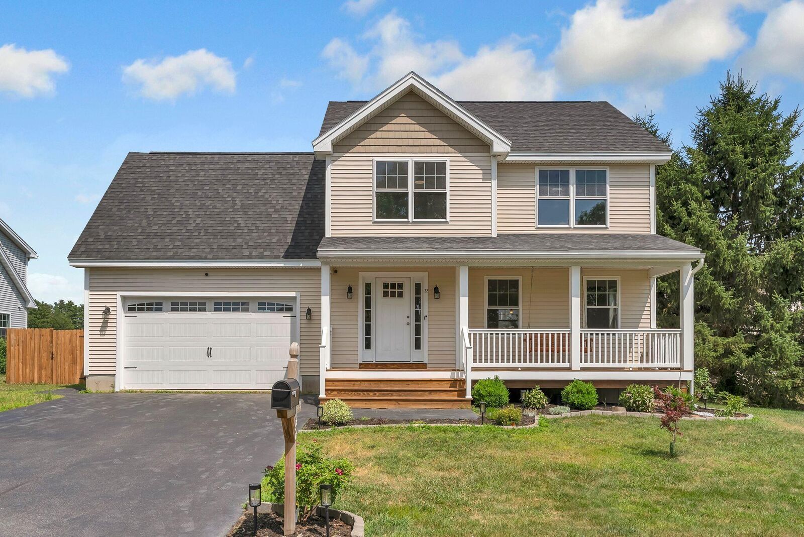 Property Photo: 22 Cumberland Lane ME 04038