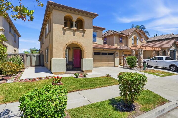 Property Photo: 323 Autumn Rain Drive CA 95330
