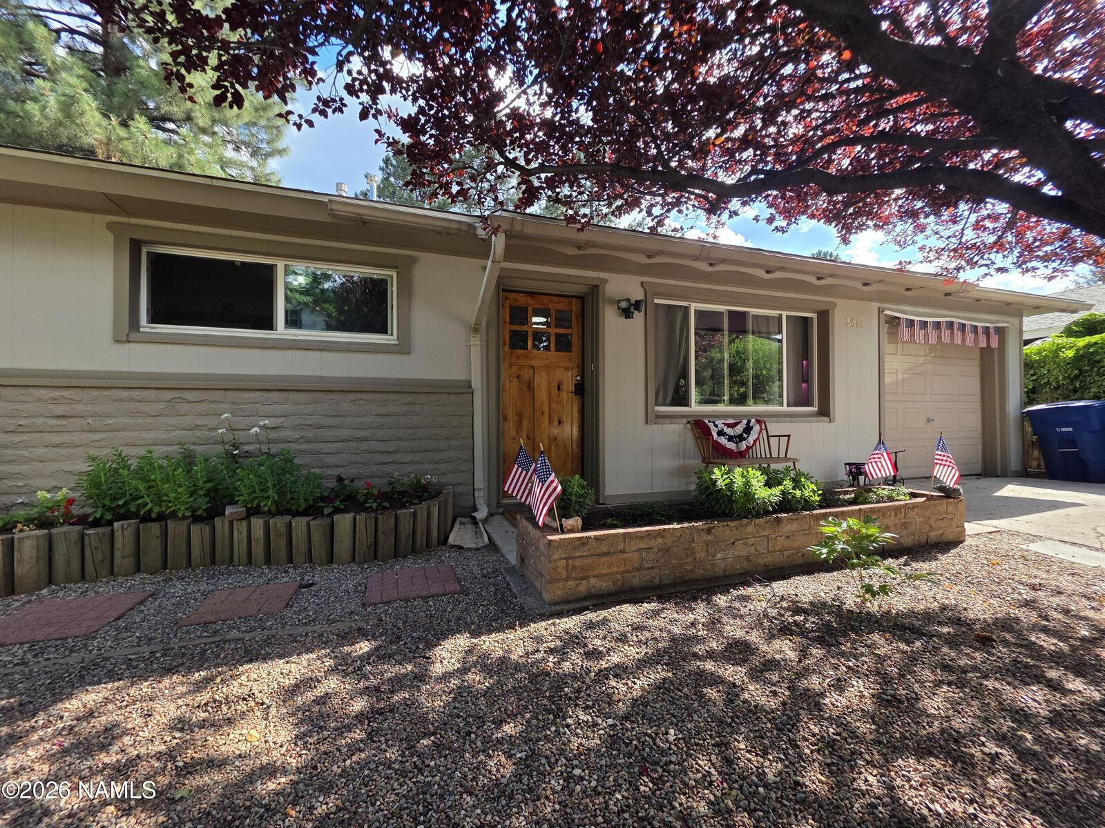 Property Photo: 3513 N Grandview Drive AZ 86004