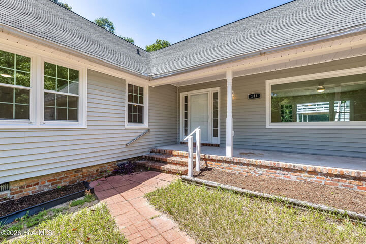 Property Photo: 114 Country Place Road NC 28409