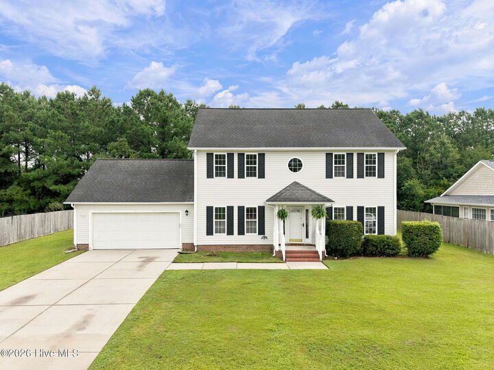Property Photo:  812 Commons Drive N  NC 28546 