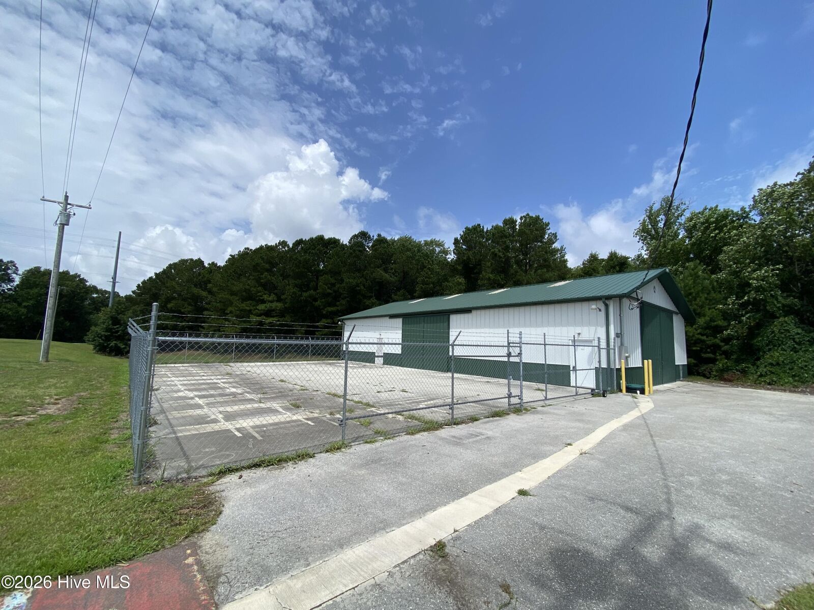 Property Photo:  305 Whitehouse Fork Road A  NC 28584 