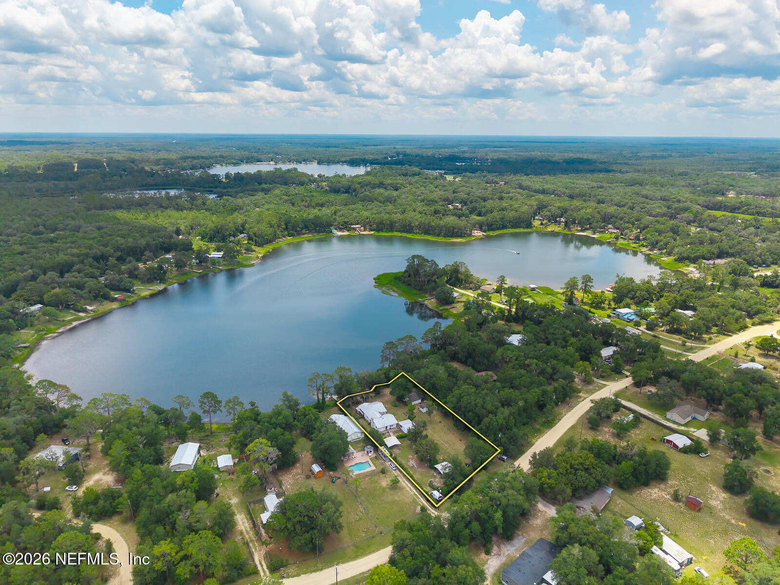 Property Photo:  214 Mirror Lake Drive  FL 32148 