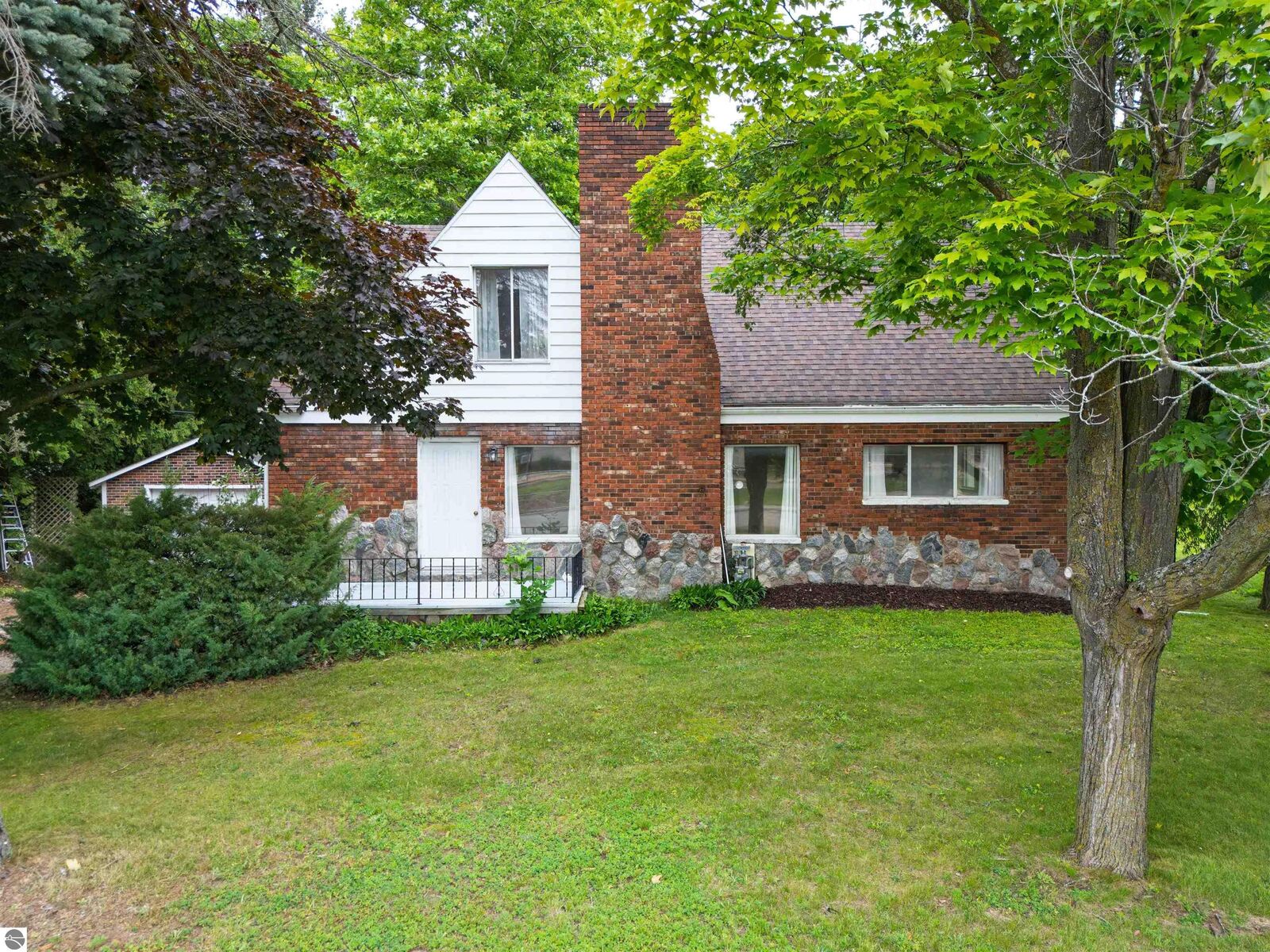 Property Photo:  609 Buckley  MI 49629 