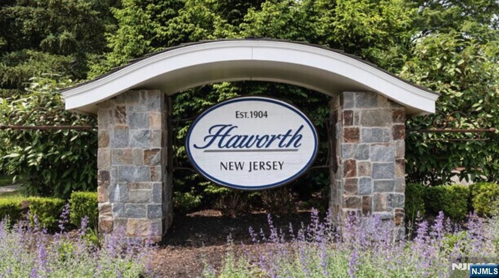 Property Photo:  Garfield  NJ 07641 