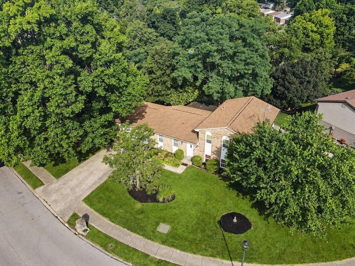 Property Photo: 104 Ridge Hill Drive KY 41076