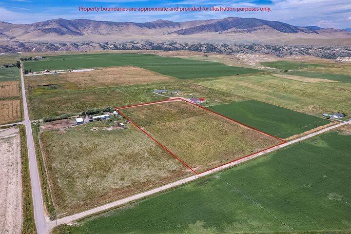 Property Photo: 46123 Peschels Lane MT 59864