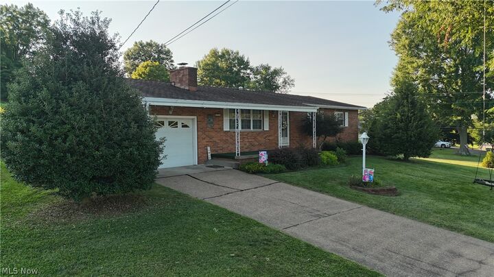 Property Photo:  5215 Orchard Avenue  WV 26105 