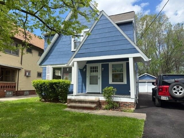 Property Photo: 17901 Delavan Avenue OH 44119
