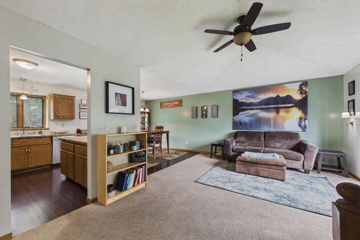 Property Photo:  230 Mahtomedi Avenue  MN 55115 