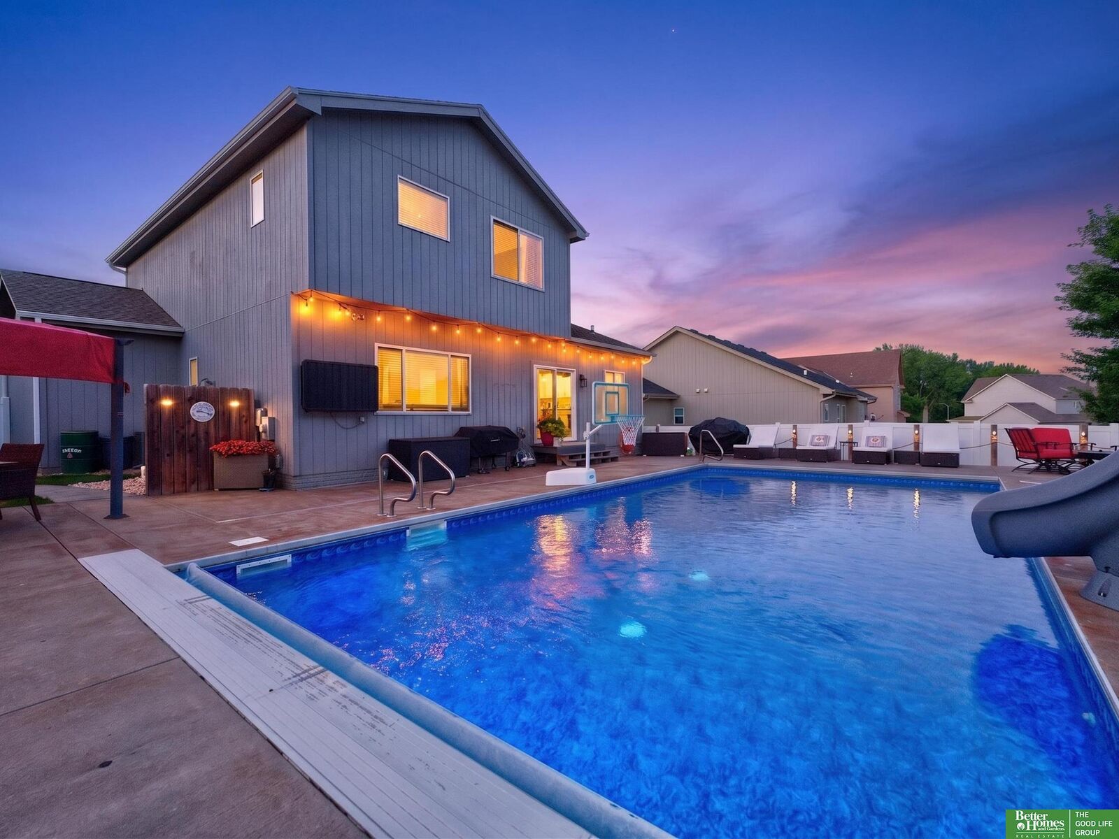 Property Photo:  18567 Drexel Street  NE 68135 