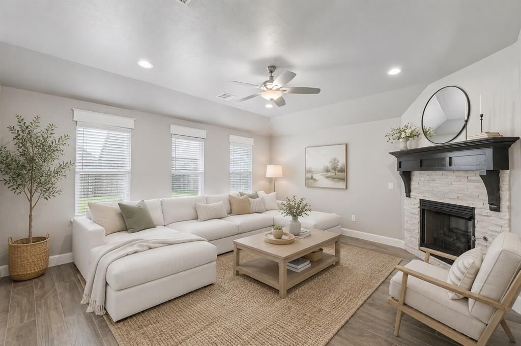 Property Photo:  8209 NW 151st Terrace  OK 73013 