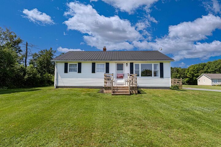 1287 Winsloe Road — photo 1