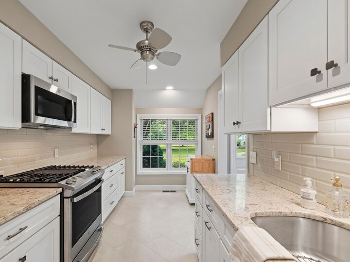 Property Photo:  126 Audubon Dr 126  MA 01720 