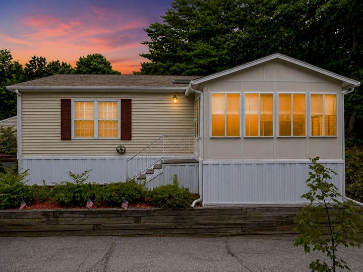 Property Photo:  47 Washington St 44  MA 01501 