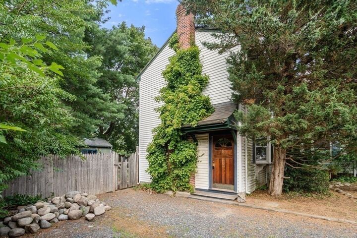 Property Photo: 10 Willard St MA 01778