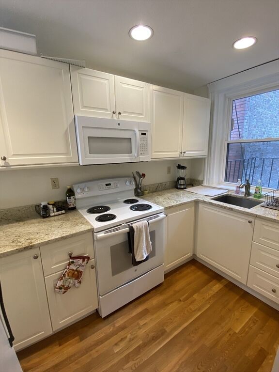 Property Photo:  451 Park Drive 3B  MA 02215 