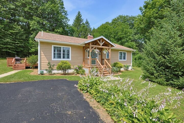 Property Photo:  154 Boyd Street  MA 01611 