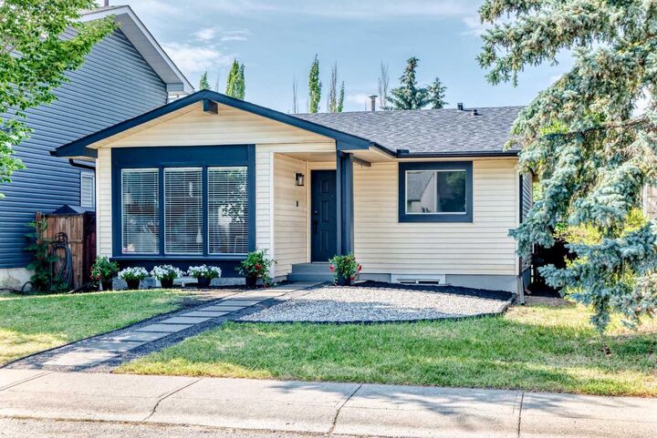 Property Photo: 145 Sunvale Crescent SE AB T2X 2R7