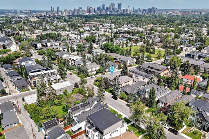 Property Photo: 1735 38 Avenue SW AB T2T 2K3