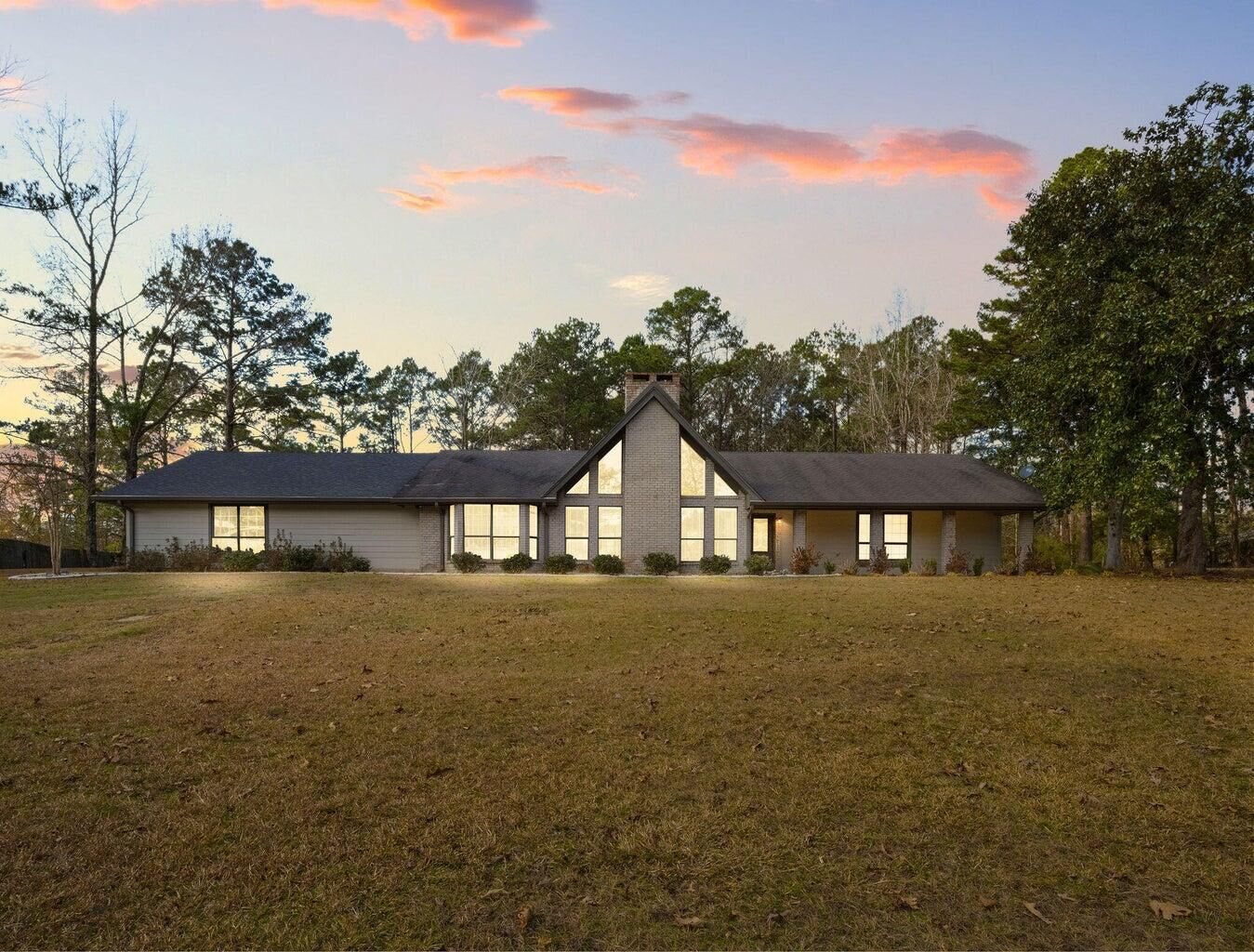 Property Photo:  158 Jimmy Kenneth  LA 71466 