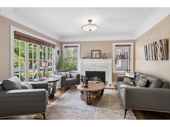 Property Photo: 7035 SE 32nd Ave OR 97202