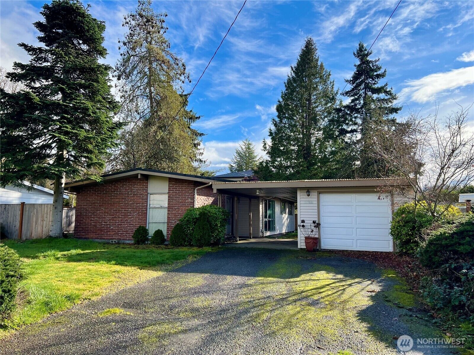 Property Photo: 15533 SE 9th Street WA 98007