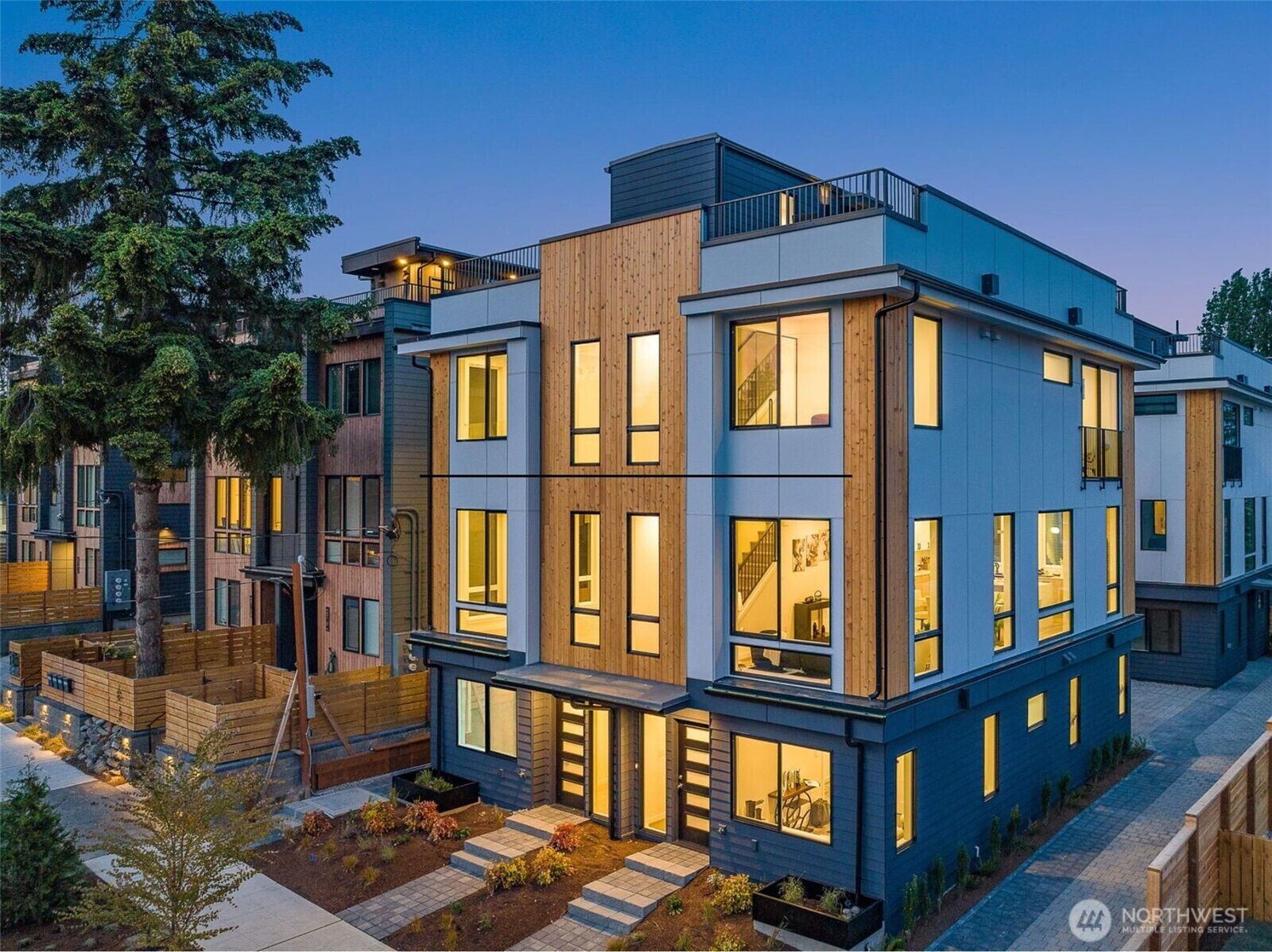 Property Photo: 4514 A Corliss Avenue N WA 98103
