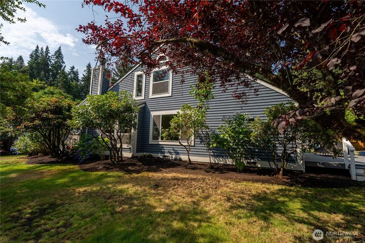 Property Photo:  11701 NE 105th Lane  WA 98033 